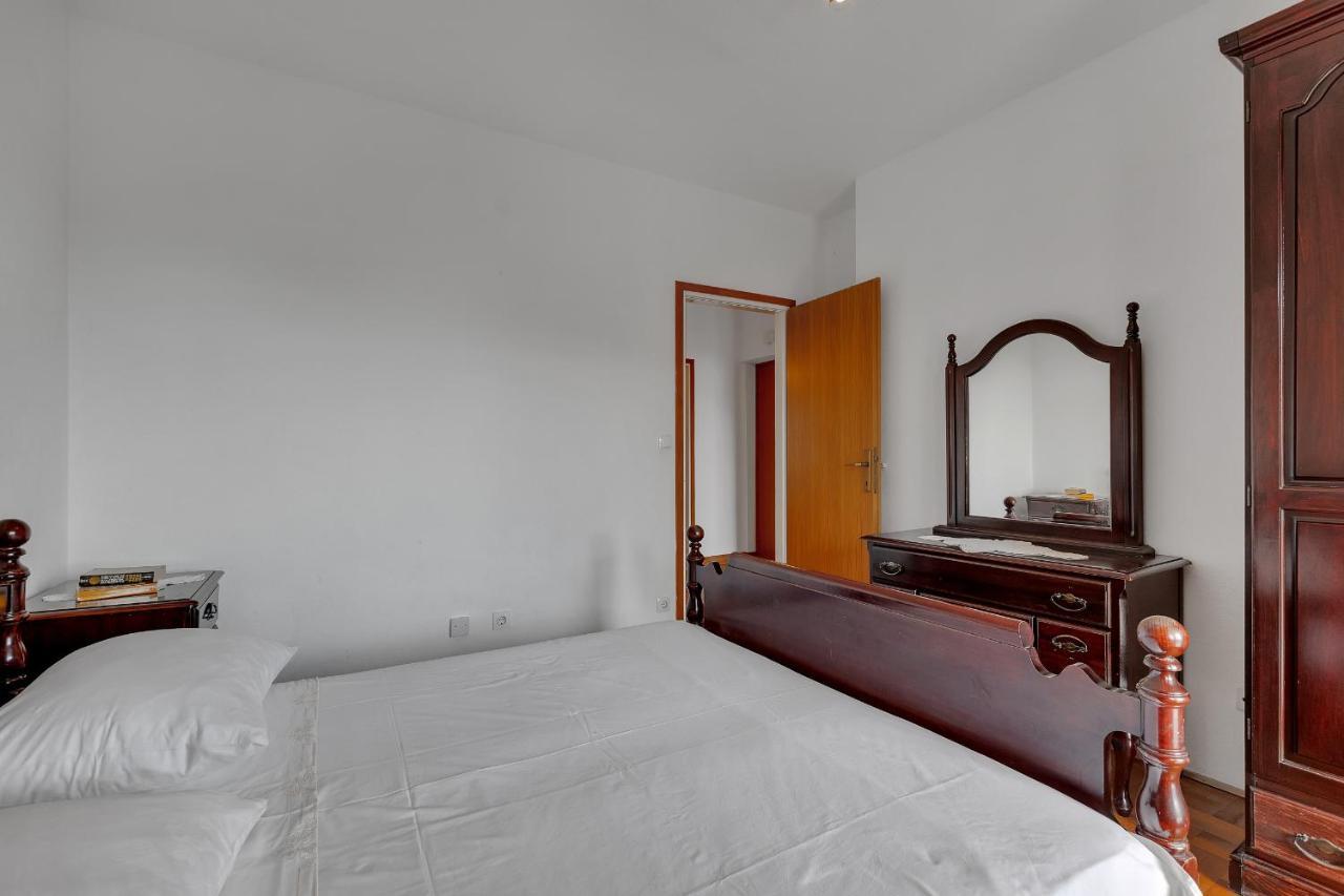 Apartments Tihomir Musac Omis Exterior photo